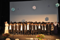 بالصور: مدرسة حسن عرفة الابتدائية تحتفل بتخريج 86 طالباً ضمن فوجها الـ57